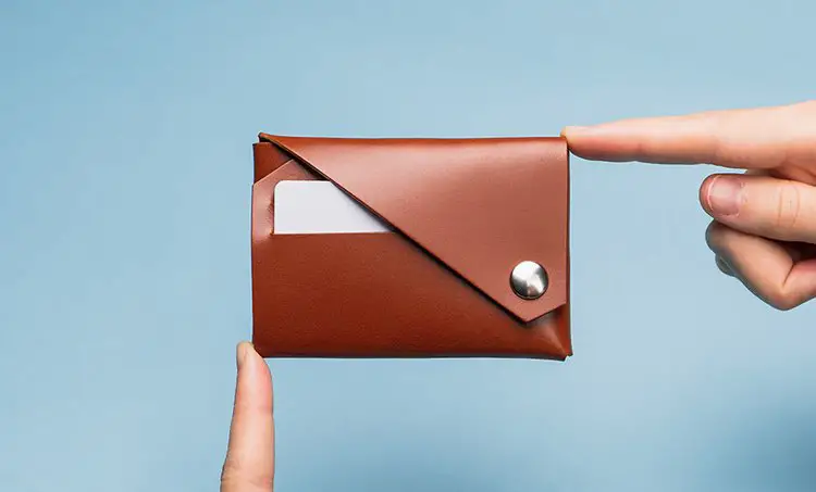 Minimalist Grey Leather Zip Wallet for Men and Women -  UK in